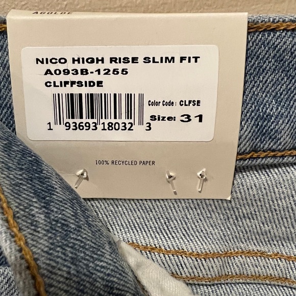 AGOLDE Nico High Rise Slim Fit Skinny Jeans in Cliffside (31) - Picture 13 of 15